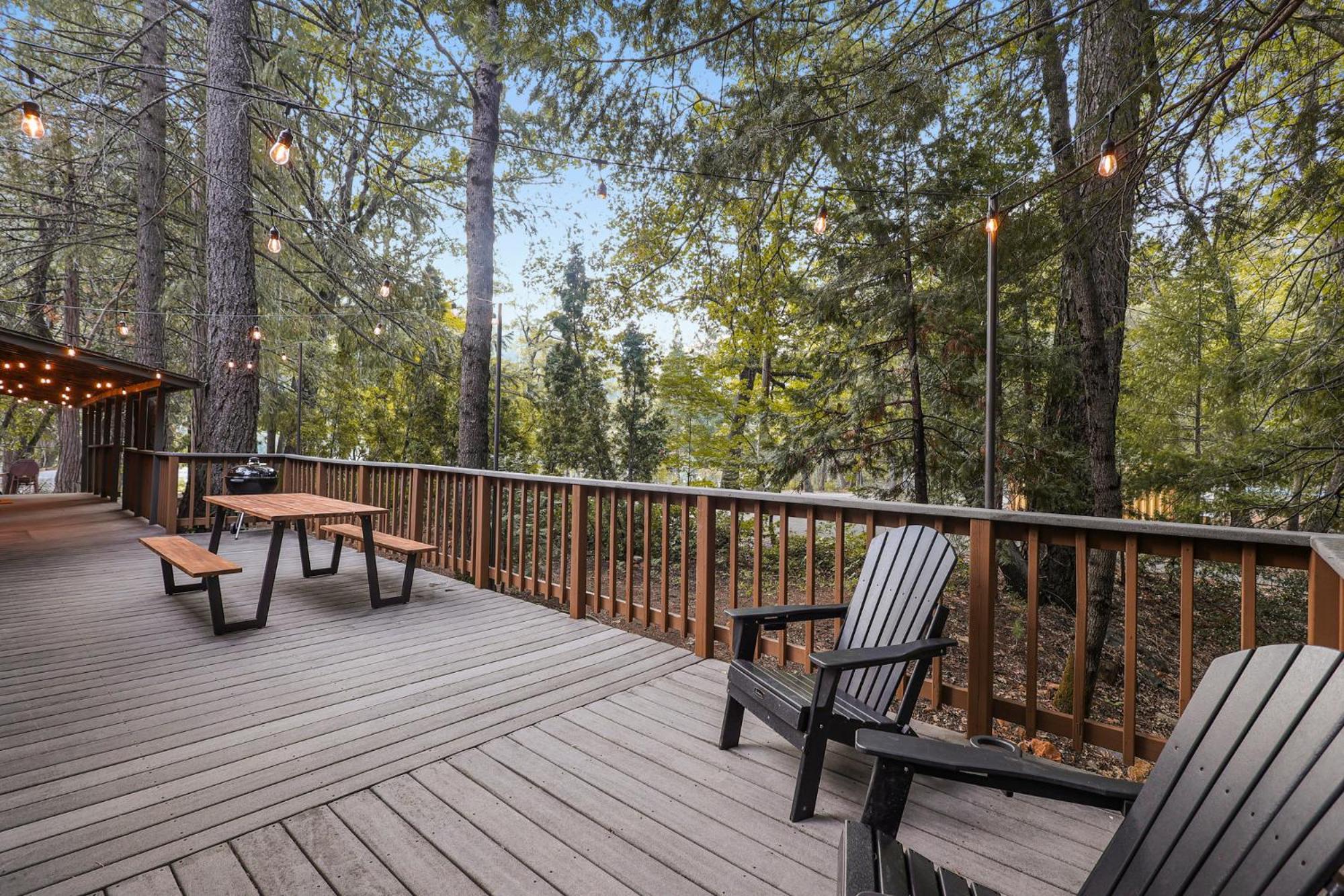 Cave Springs Resort Dunsmuir Eksteriør billede